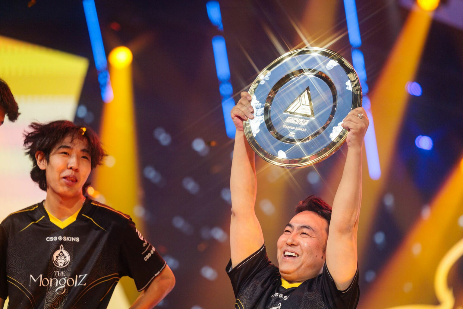 Mongolz hrepptu heimsmeistaratitilinn í CS2 á Esports World Cup 2025 Mongolz hrepptu heimsmeistaratitilinn í CS2 á Esports World Cup 2025
