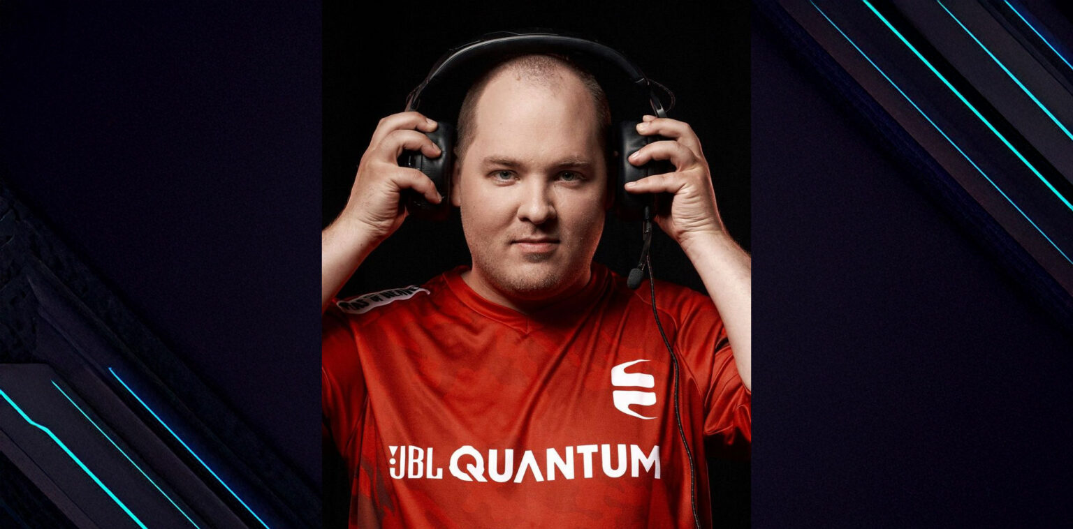 Flusha kveður sviðsljósið eftir stórbrotinn feril Robin „flusha“ Rönnquist