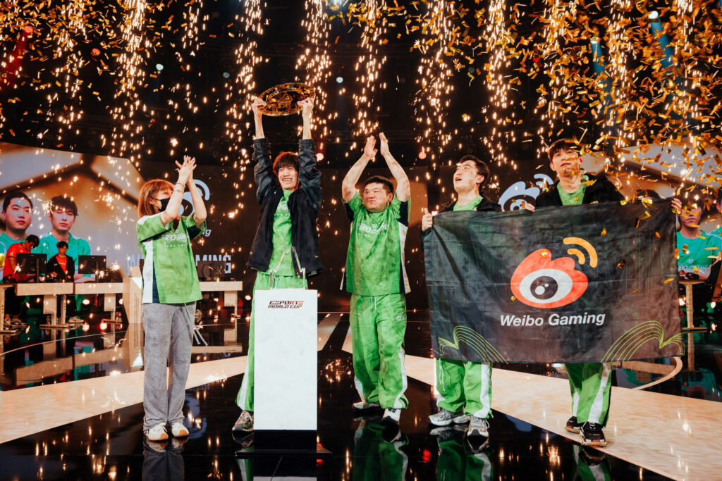 Weibo Gaming tryggði sér sigur í Teamfight Tactics á EWC 2025