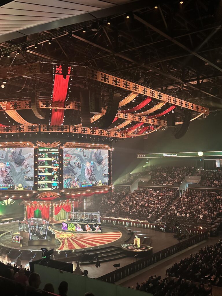 Við erum brú milli leikjaheims og reikniafls framtíðar - Nökkvi Dan Elliðason - Gaimin Gladiators