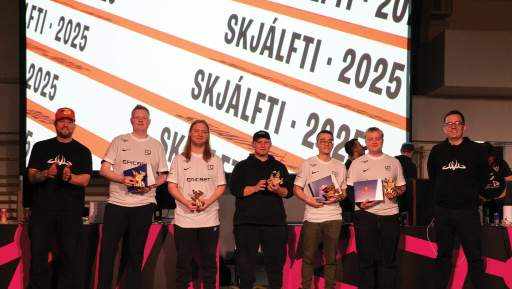 Dusty Skjálftameistarar 2025 í CS