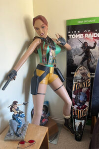 Stærsta Tomb Raider leikjasafn í heimi - Amy Dyson