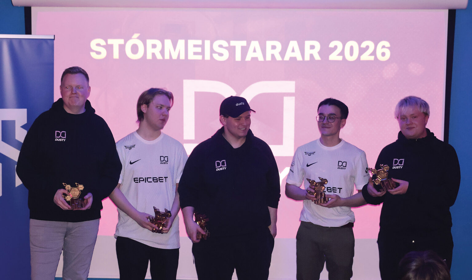 Dusty tryggði sér Stórmeistaratitil Ljósleiðarans Dusty tryggði sér Stórmeistaratitil Ljósleiðarans